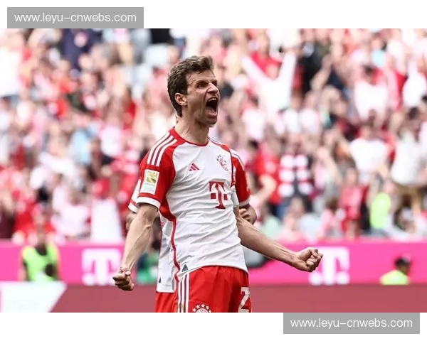 拜仁赛季不败领跑，积分优势背后隐藏节奏调整隐患